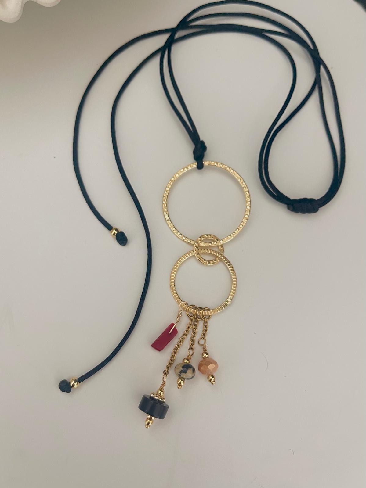 Dalmation long minimalist necklace