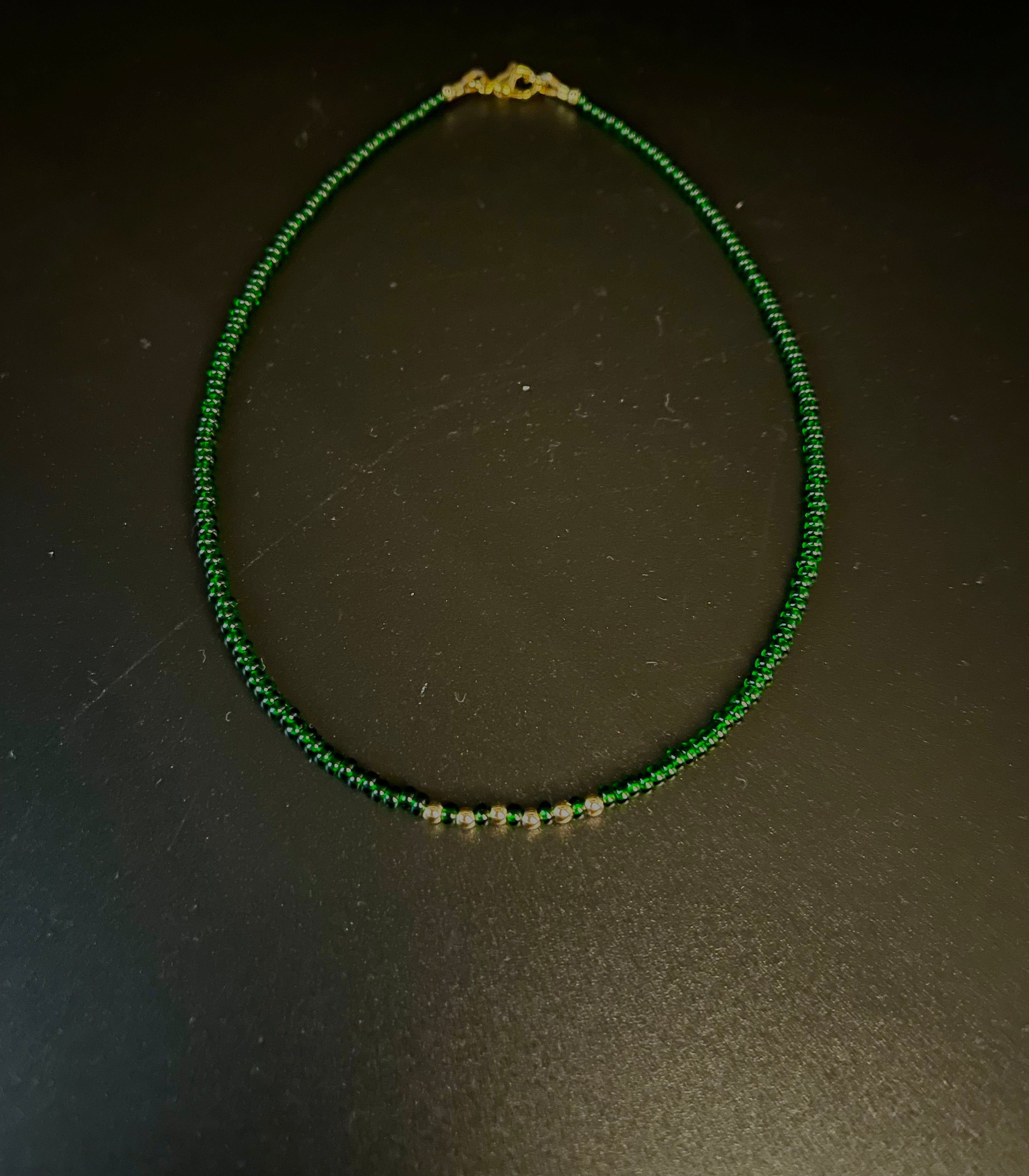 Laura green choker