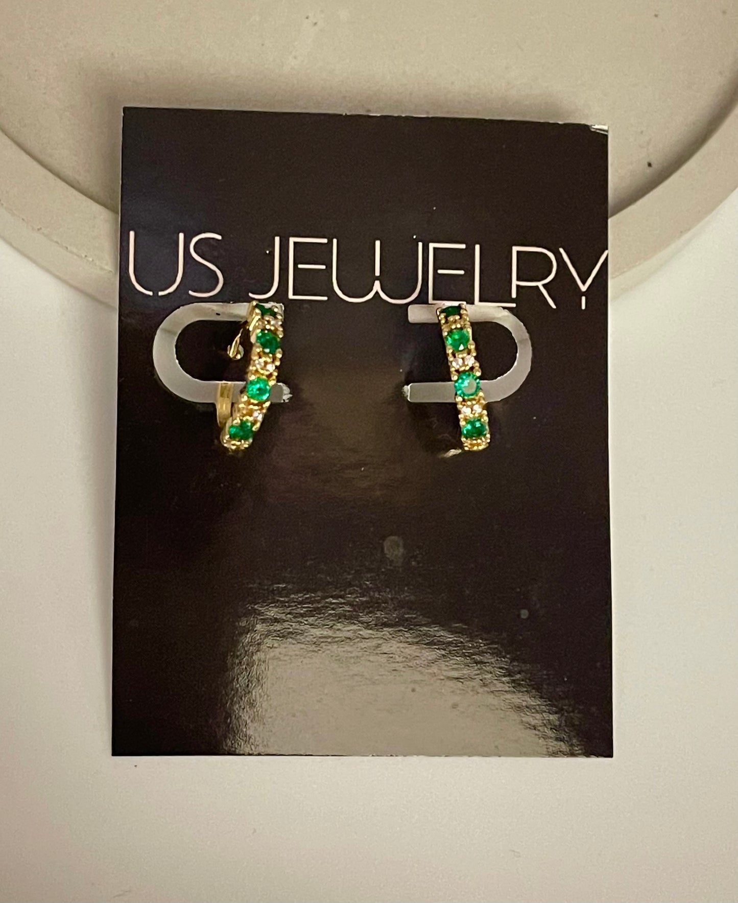 Esmerald small huggies