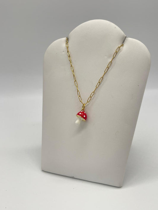 Small mushroom chain