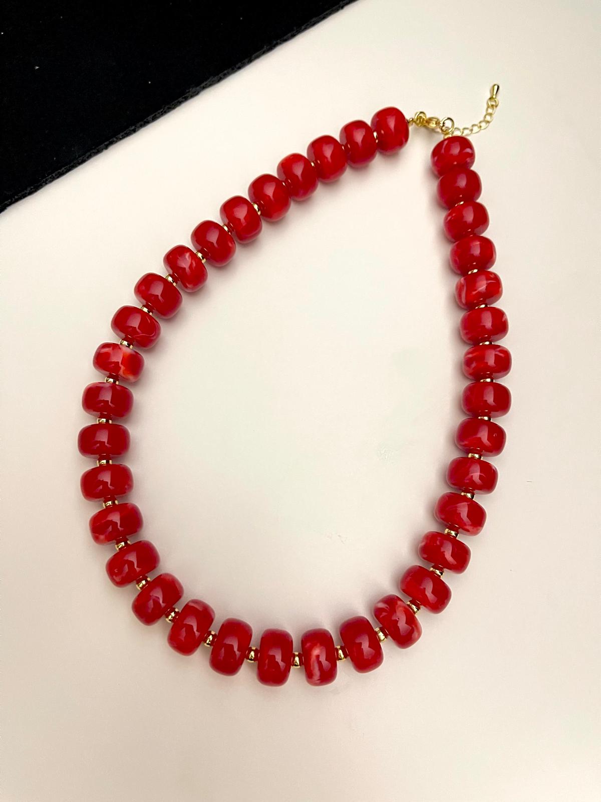 Vilma picapiedras necklace