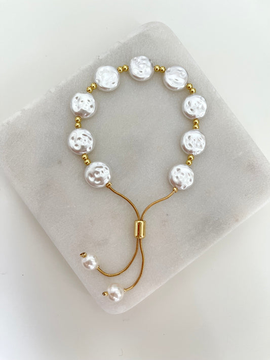 Round pearls bracelet